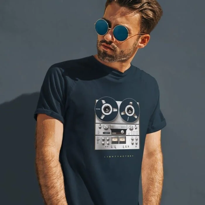 T-Shirt Heren Tape recorder factory Lichtstadkunst