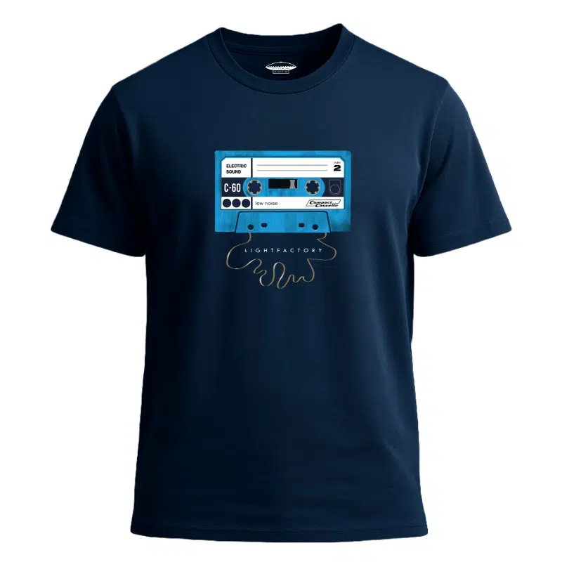 Heren T-Shirt met Cassette Audio Tape Design – Lichtstadkunst – Heren T-Shirt met Cassette Audio Tape Design