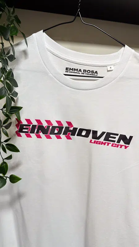 T-Shirt Eindhoven – Eindhoven, Sale – T-Shirt Eindhoven pink maat S (detail 2)