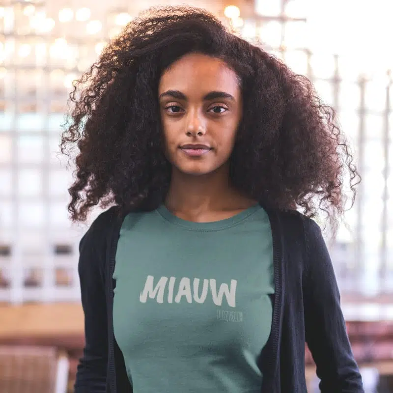 Miauw Statement Dames T-shirt – Purzy&Co, Sale – Miauw Statement Dames T-shirt van Purzy&Co (detail 2)