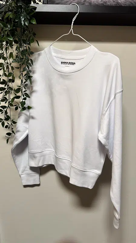 Dames Basic Crop Sweater – Sale, Emma Bosa – Dames Basic Crop Sweater M – Duurzaam en Stijlvol