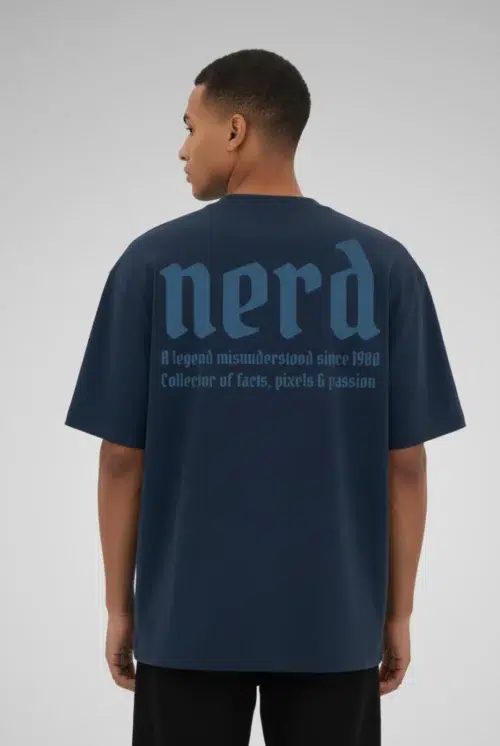 Oversized T-shirt A legend misunderstood since 1980