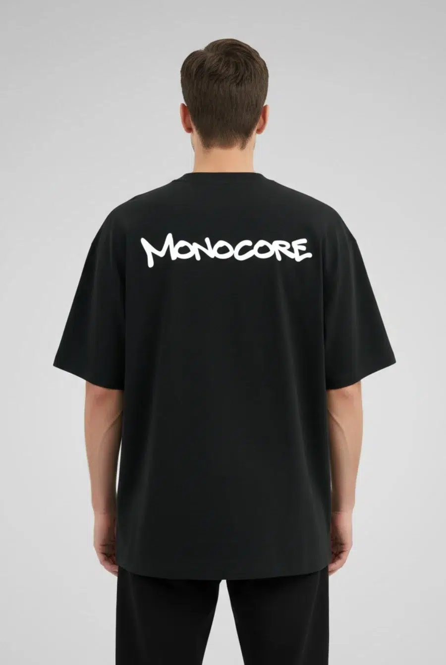 Oversized T-shirt graffiti logo